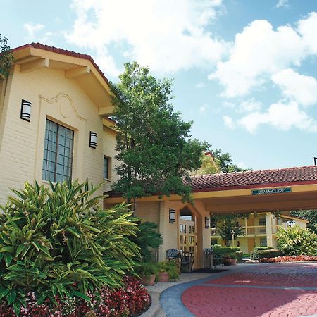Baymont By Wyndham Houston La Porte Exterior foto